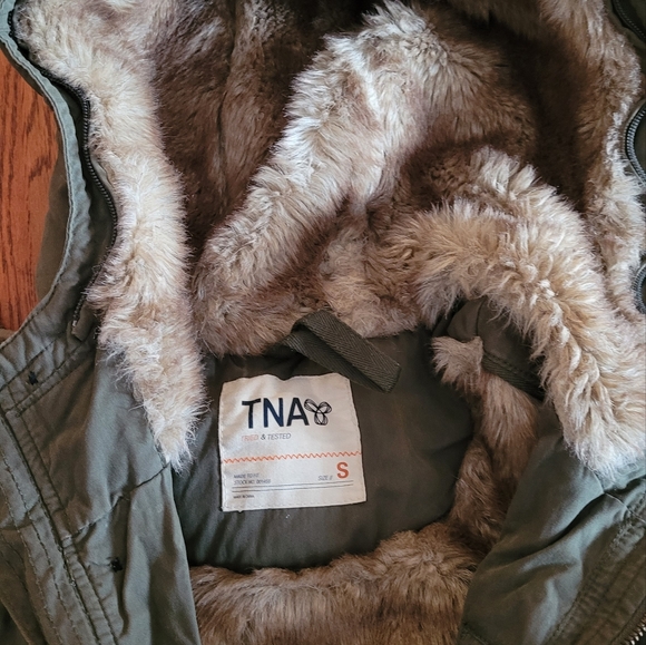 Aritzia TNA Platoon Jacket - Price drop!! - Picture 12 of 14